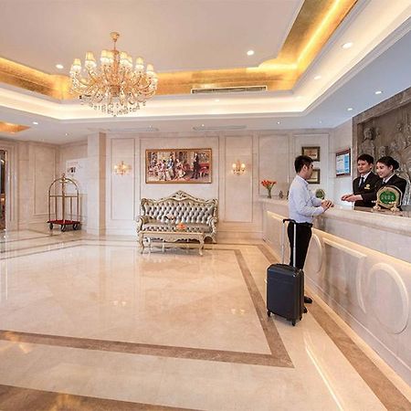 Vienna Hotel Shenzhen Lo Wu Control Point Экстерьер фото